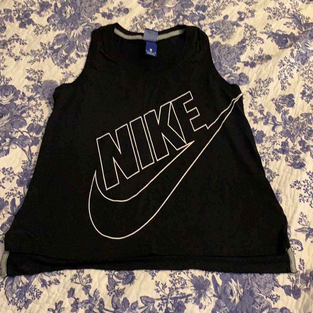 Nike Tank 🖤